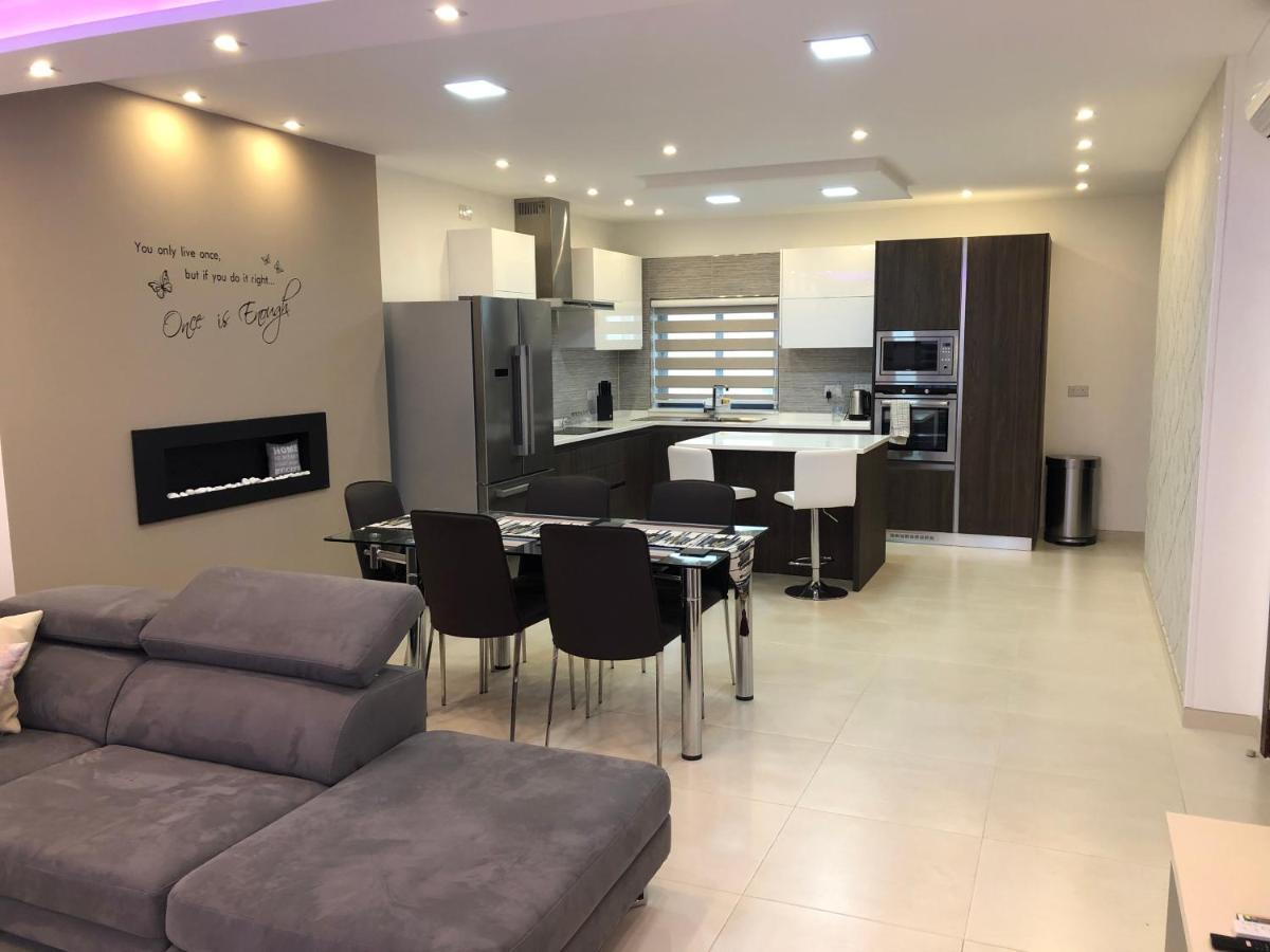 Relax Apartment Zabbar